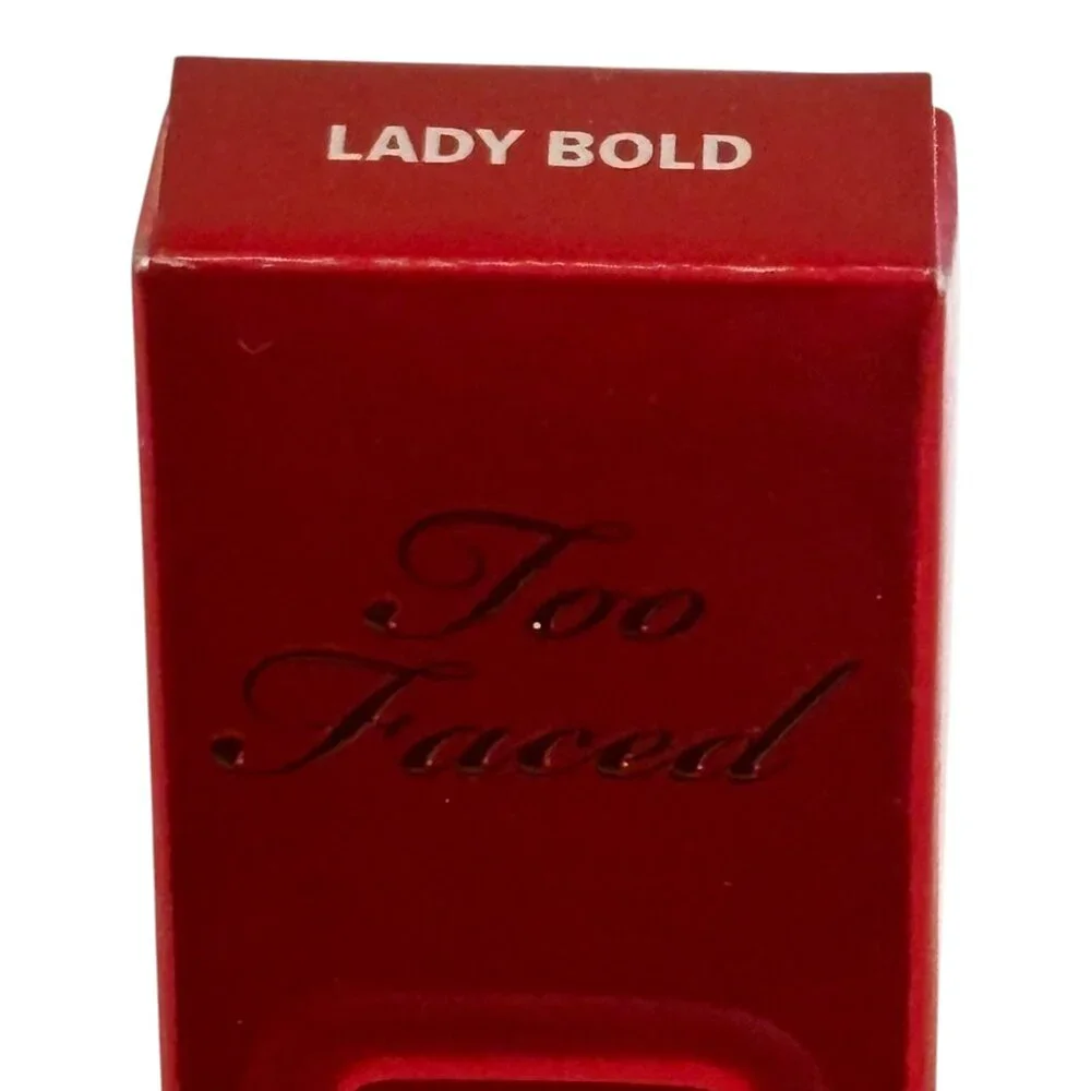 Too faced~Lady Bold Waterproof‎ Longwear  Lip Liner~Lady Bold~0.008oz~NIB